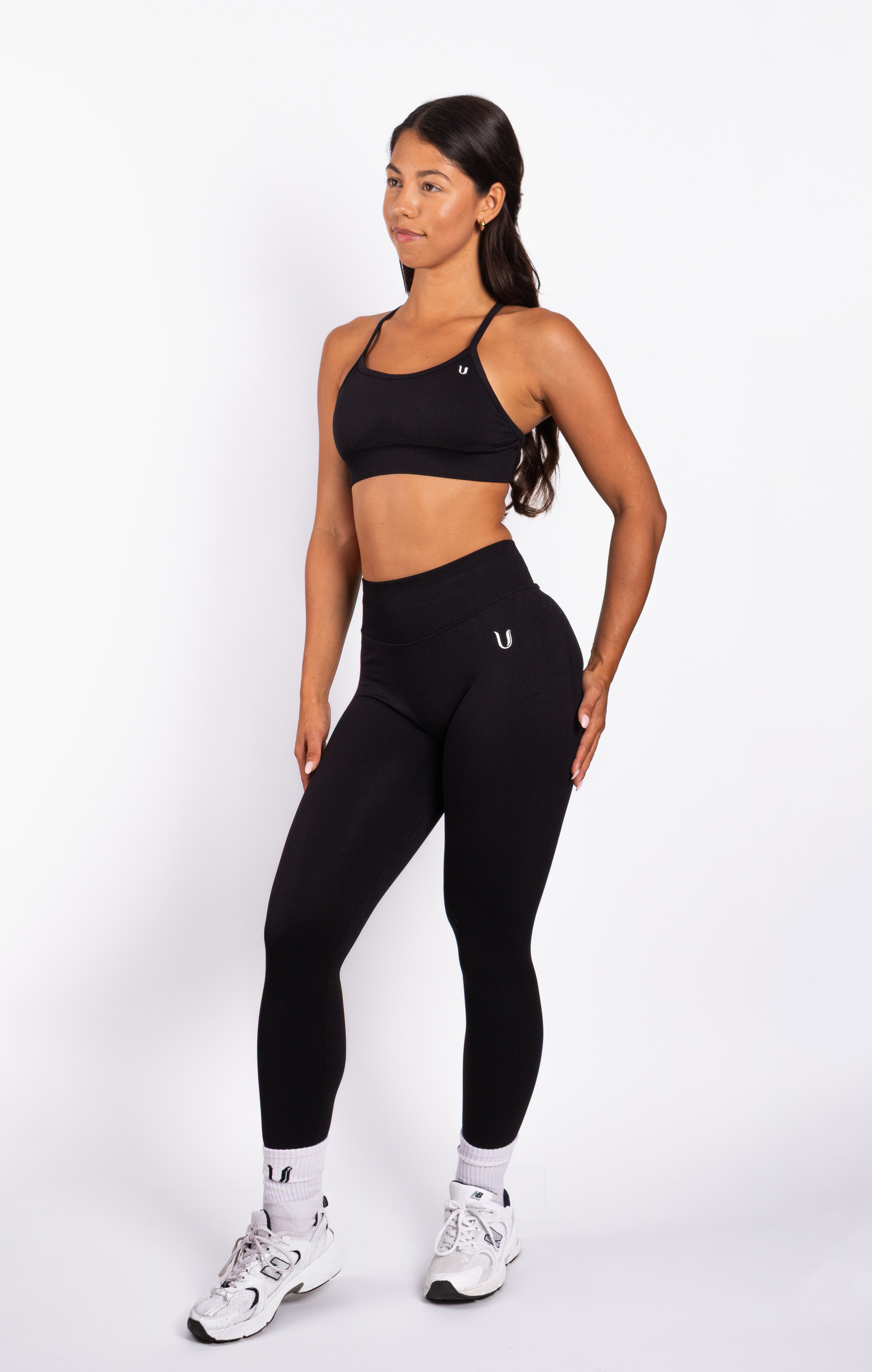 Beau Premium High Performance Scrunch Legging Zwart - Dames fitness kleding zijkant