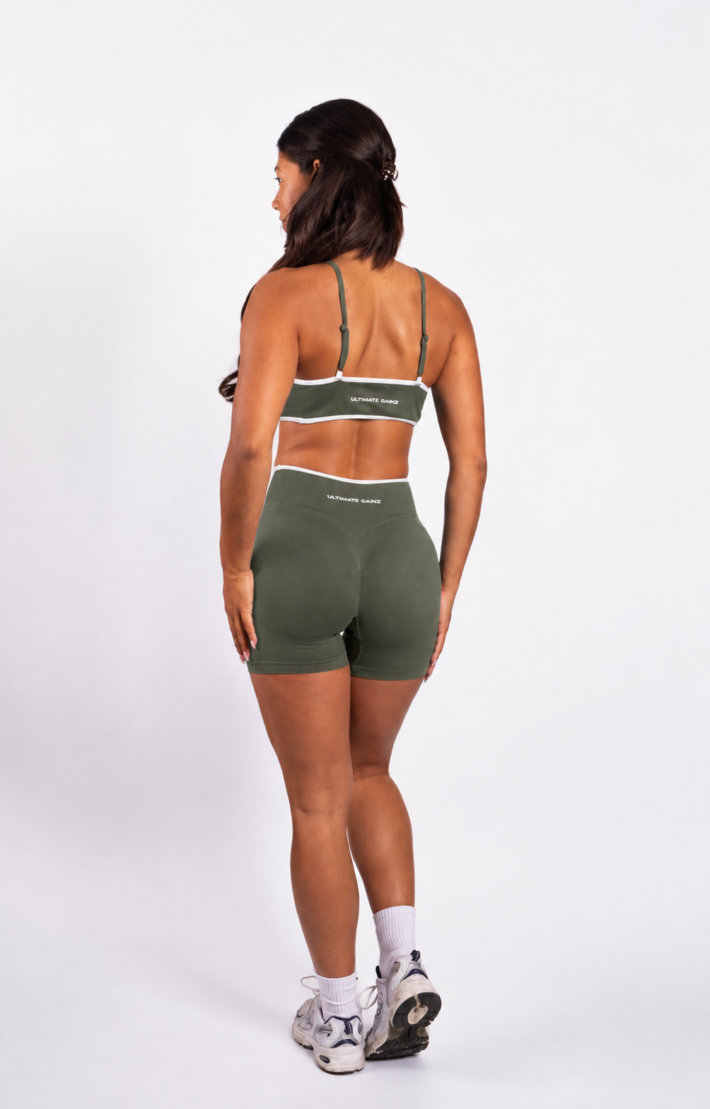 Ivy | Seamless Short – Olijf