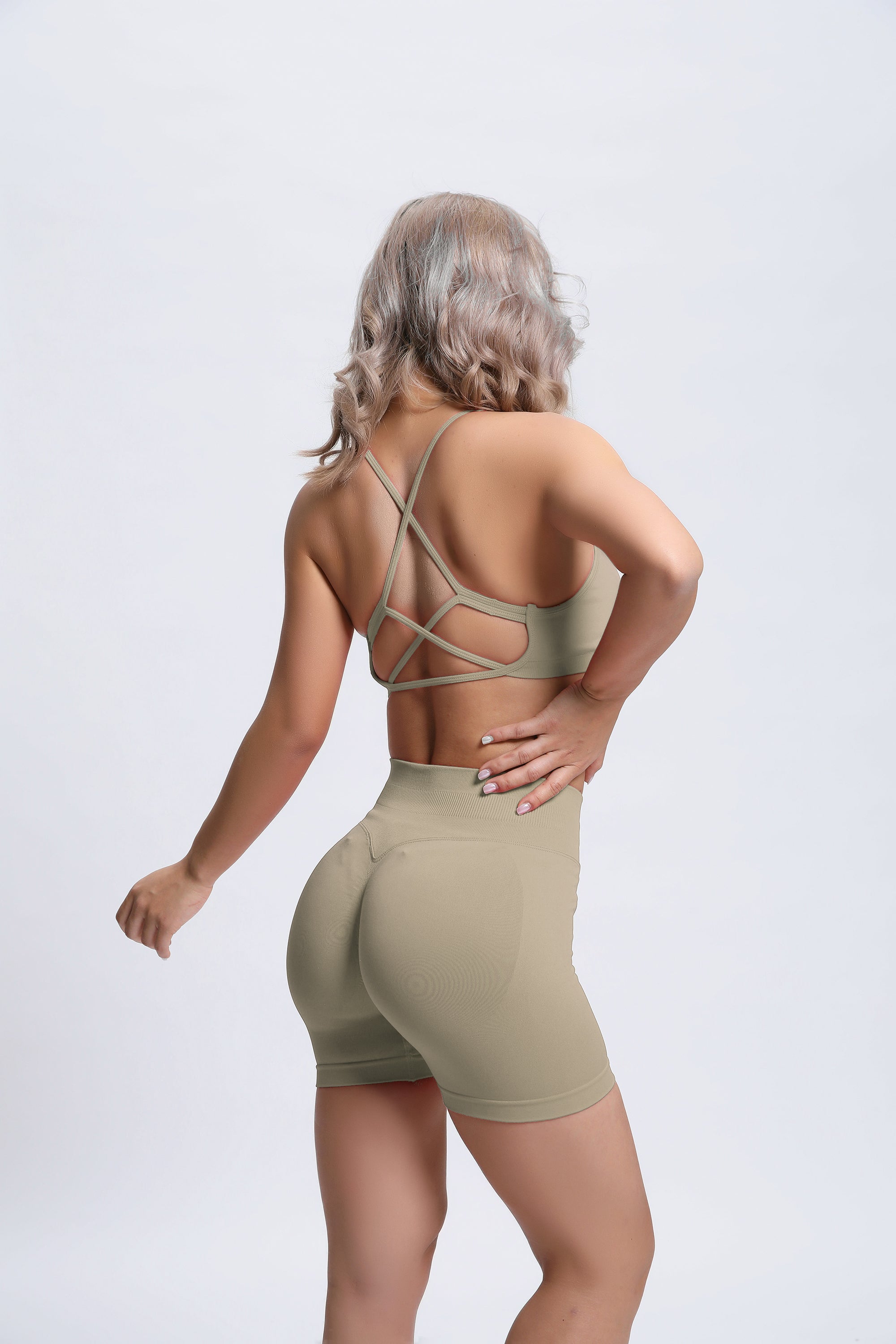 Joy | Sculpt-Shorts mit Scrunch – Grün