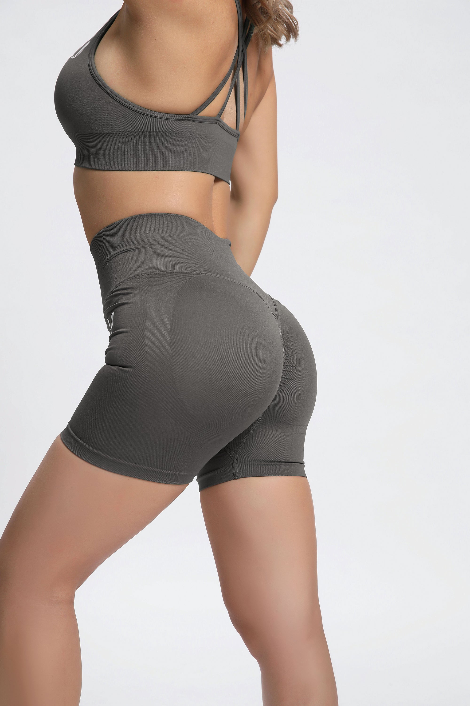 Olivia | Seamless Power Short - Gray